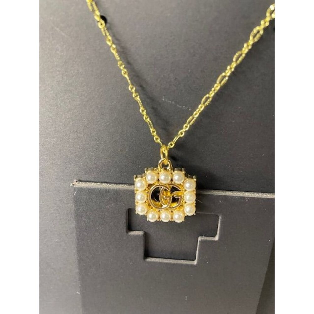 Gucci Upcycled Pearl-Trim GG Pendant Necklace – Multiple Chain Styles, Preloved - Picture 2 of 3